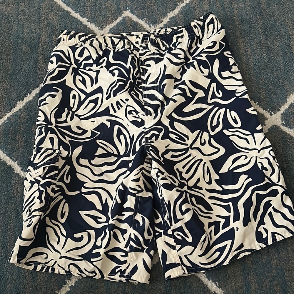 First Wave Swim Trunks Size 16